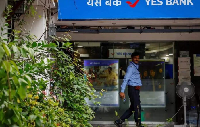 yes-bank-appoints-sanjay-abhyankar-as-new-compliance-officer.jpg